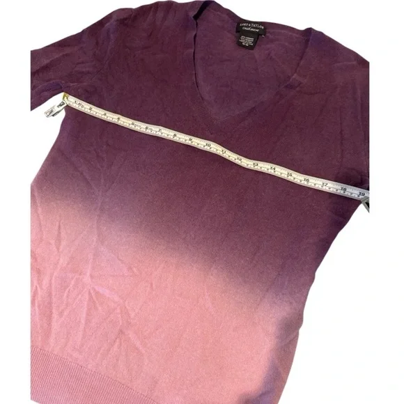 Lord & Taylor 100% Cashmere V-Neck Sweater XS Purple Pink Ombre Gradient Soft - Picture 12 of 12